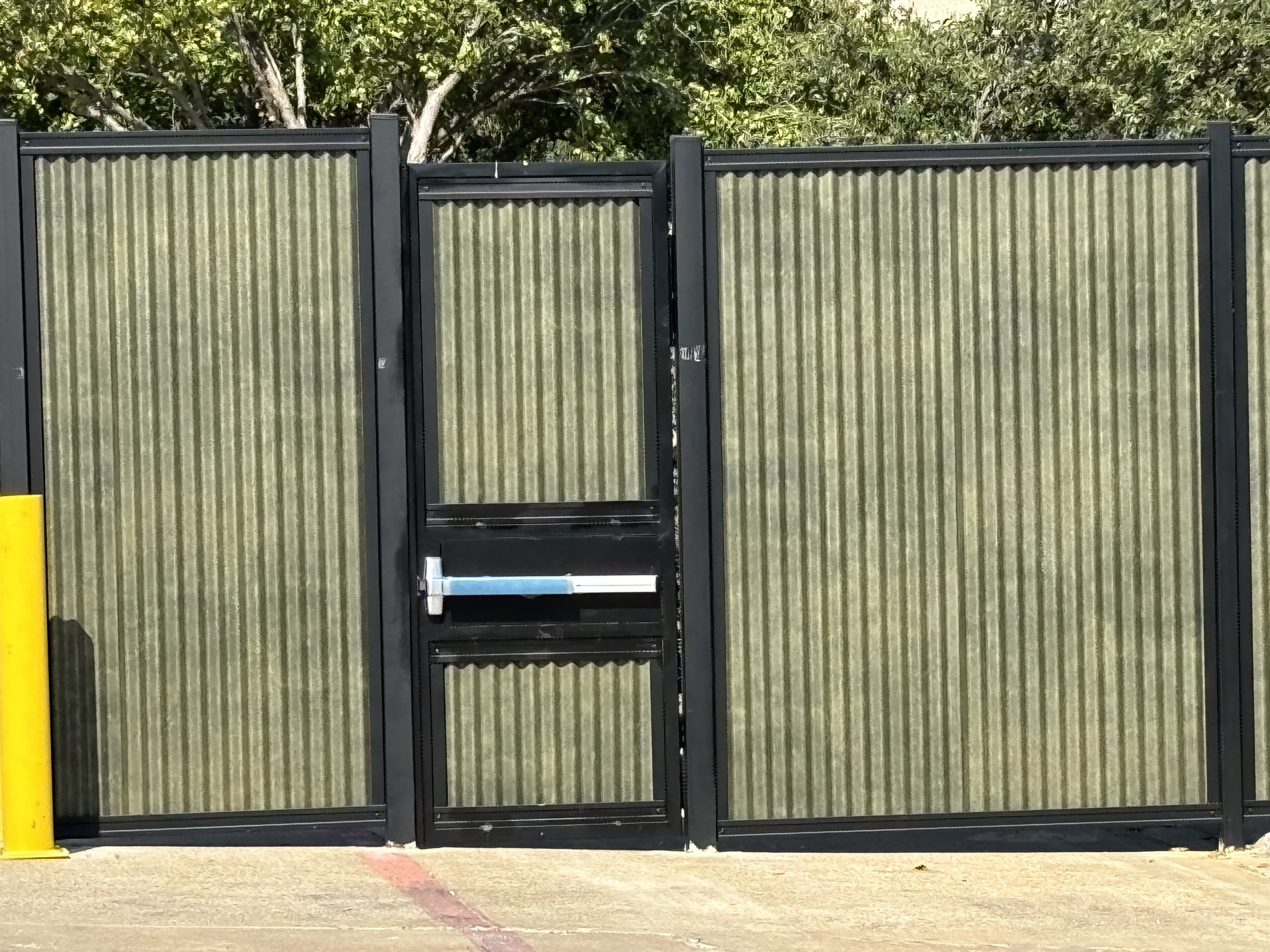 FAQ: Is a shipping cost associated with your order?